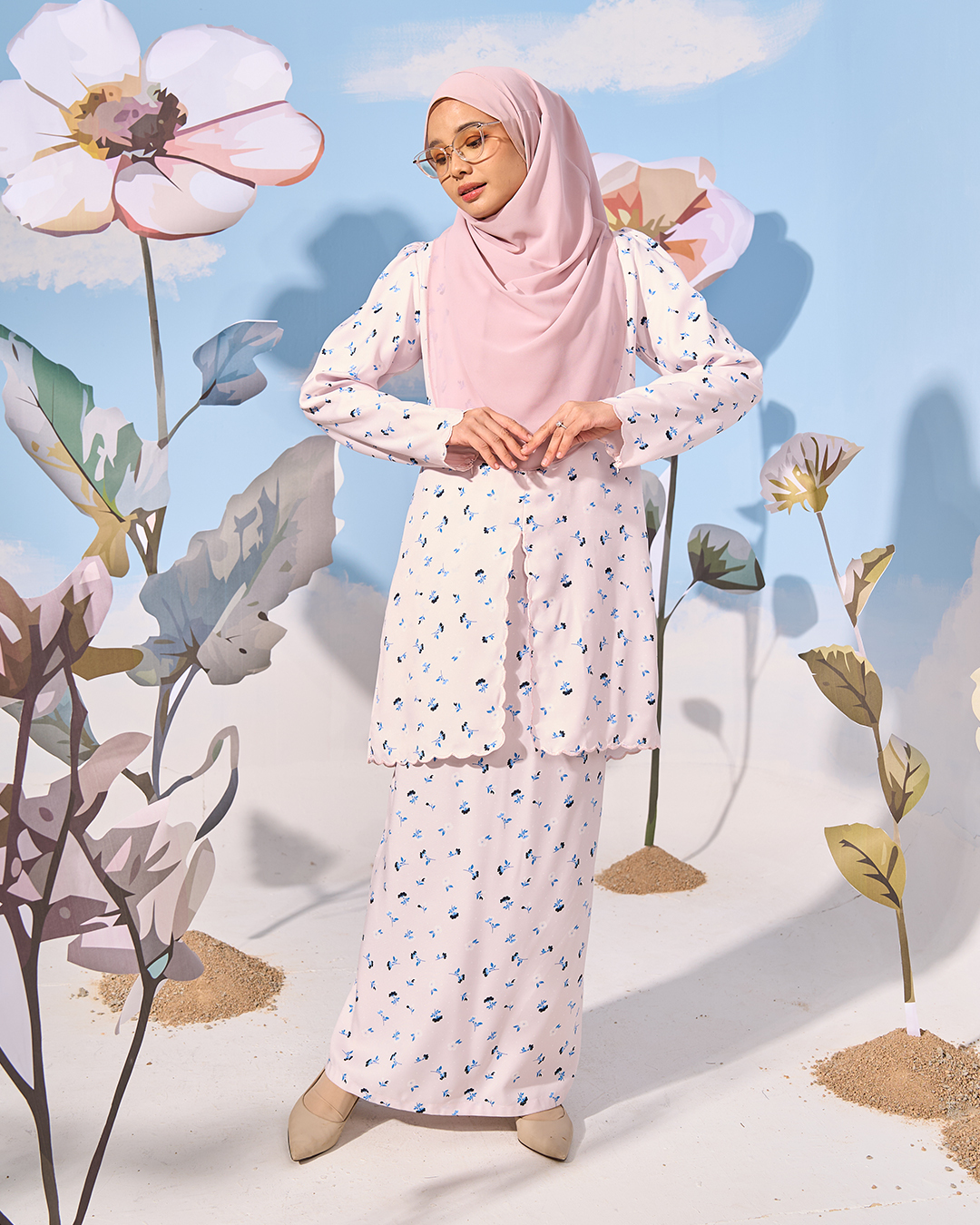 Baju Kurung Sulam Lutfia Laluna X MCC - Daisy Lemonade Pink