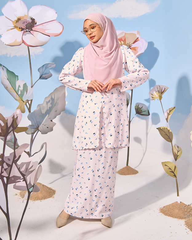 Baju Kurung Sulam Lutfia Laluna X MCC - Daisy Lemonade Pink