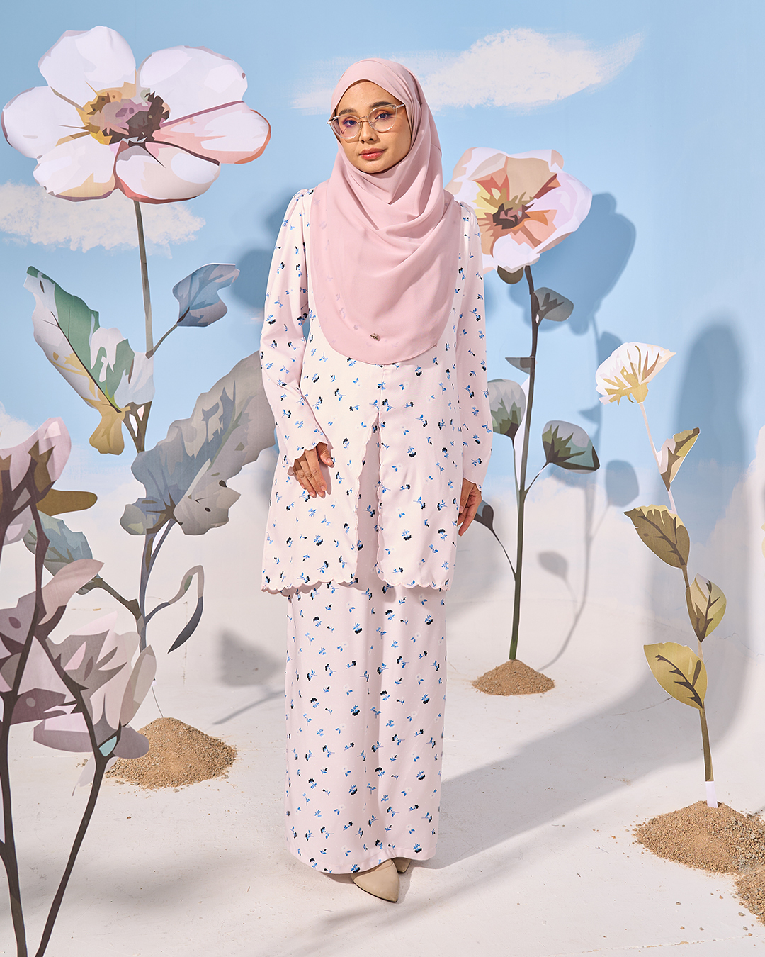 Baju Kurung Sulam Lutfia Laluna X MCC - Daisy Lemonade Pink
