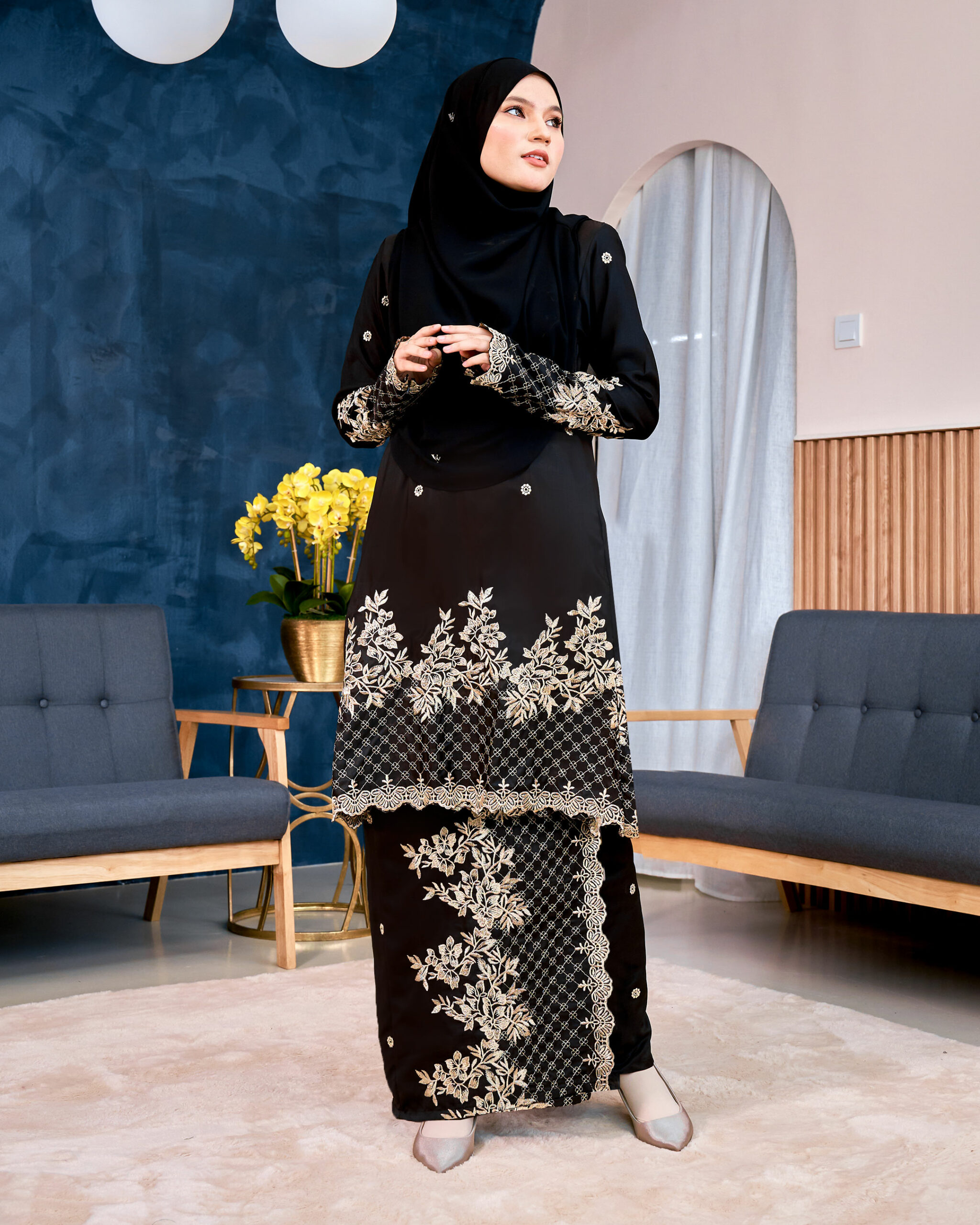 Baju Kurung Sulam Songket Tun Lestari - Kuntum Black