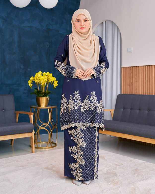 Baju Kurung Sulam Songket Tun Lestari - Kuntum Navy Blue