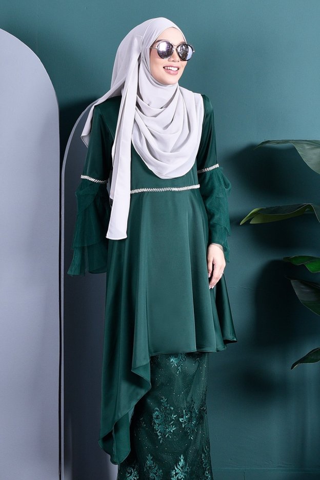 Baju Kurung Tutu Lace Imaan - Emerald Green