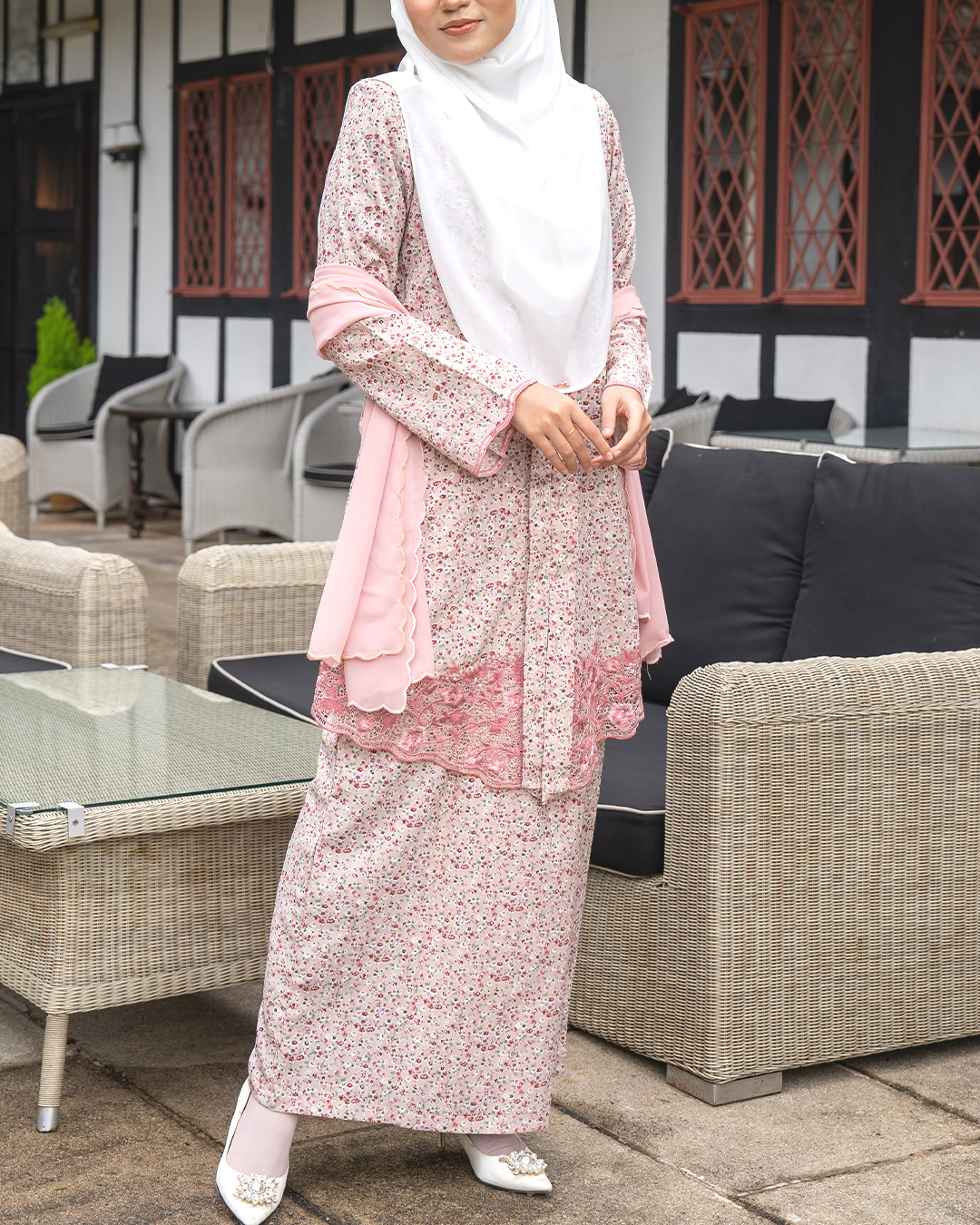 Baju Kebaya Sulam Akayla - Sweet Pink
