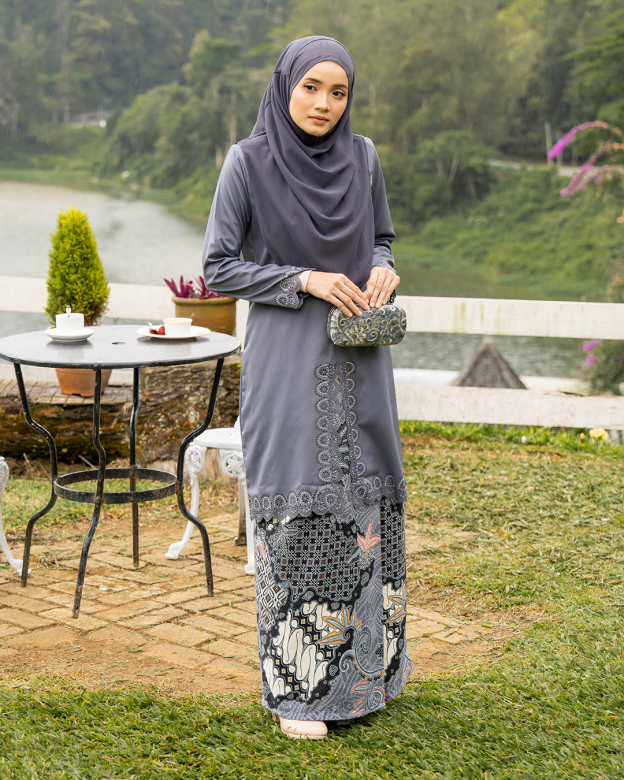Baju Kebarung Lasercut Almira - Steel Grey