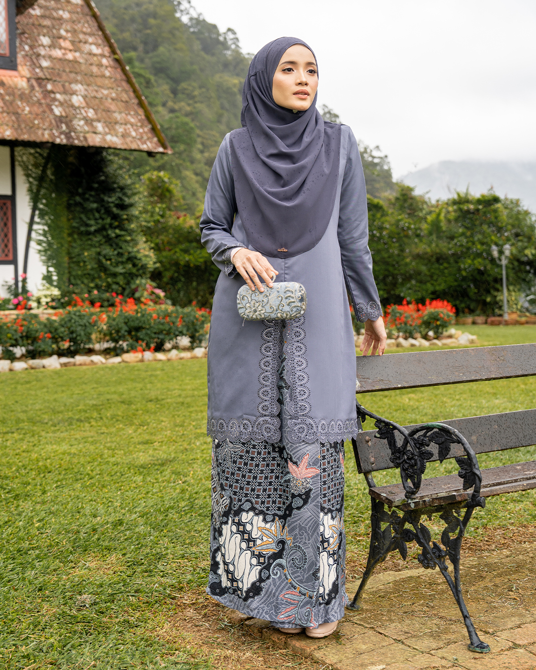 Baju Kebarung Lasercut Almira - Steel Grey