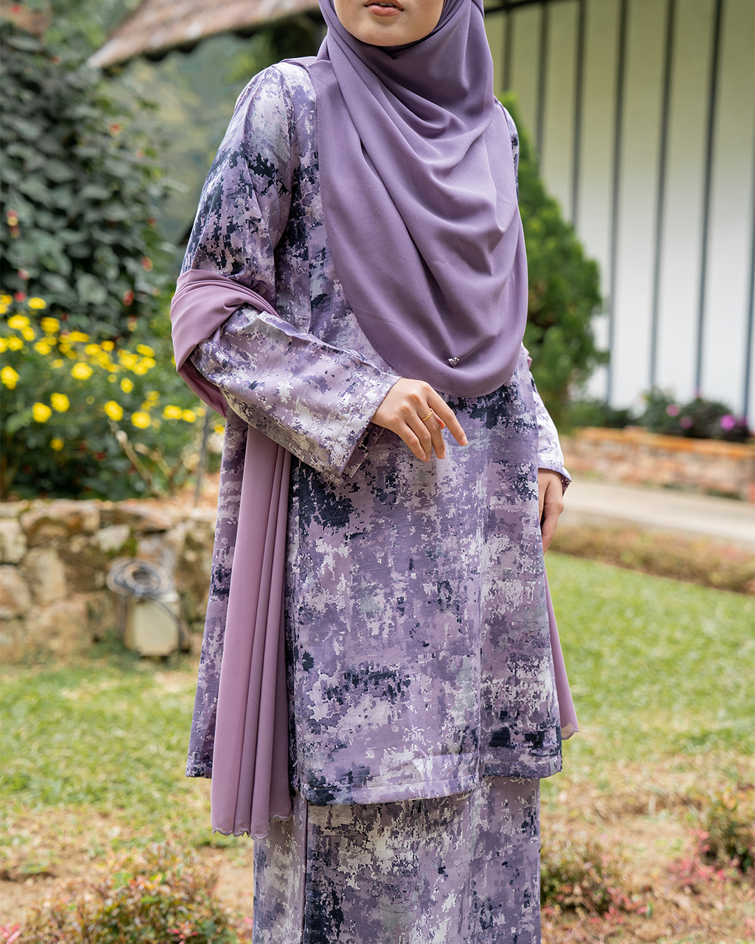 Baju Kurung Pahang Leora Laluna X MCC - Grape Purple