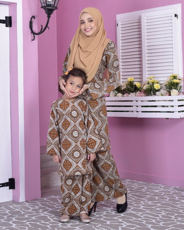 Baju Kurung Pahang Perry Kids - Hot Brown
