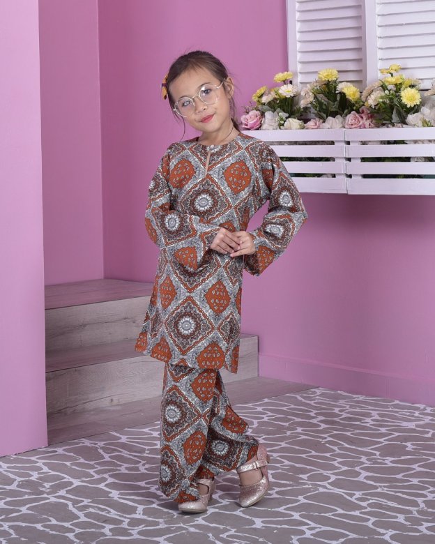 Baju Kurung Pahang Perry Kids - Sunny Tangerine