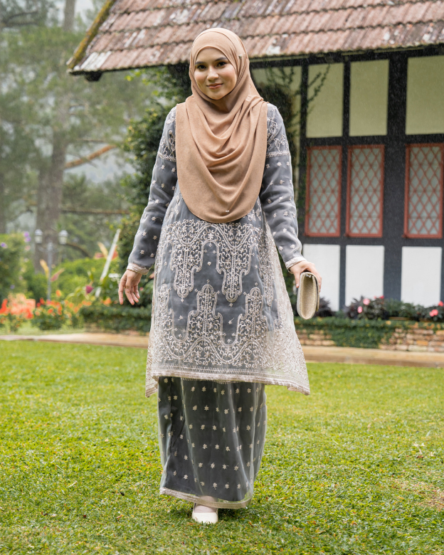 Baju Kurung Riau Lace Aura - Black Khaki