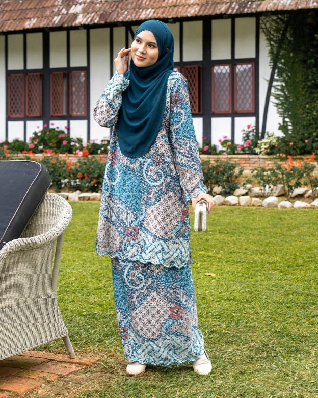 Baju Kurung Batik Ashalee - Cyan Blue