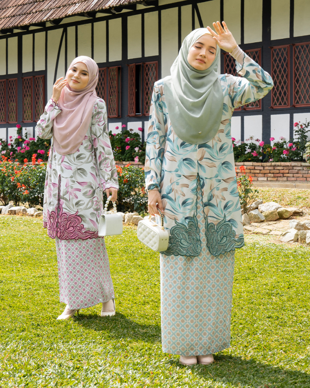 Baju Kurung Sulam Diamante Amia - Jade Green
