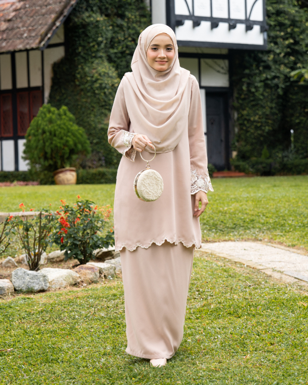 Baju Kurung Sulam Lace Ember - Birch Beige