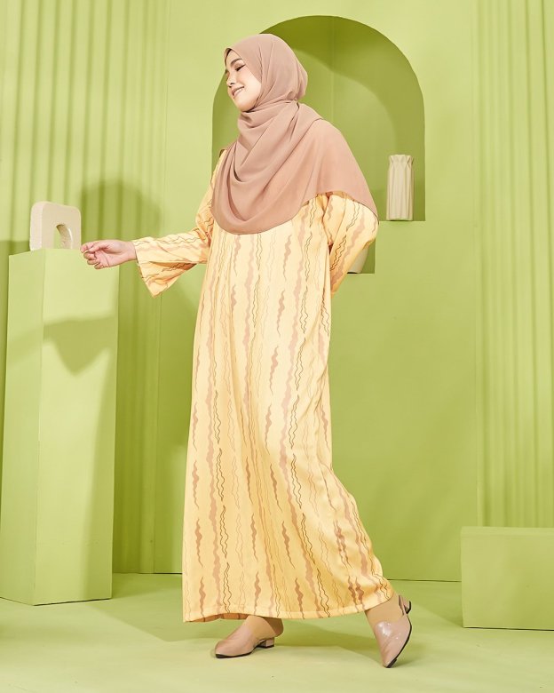 Kaftan Ulfaisya Laluna X MCC - Yellow Brown