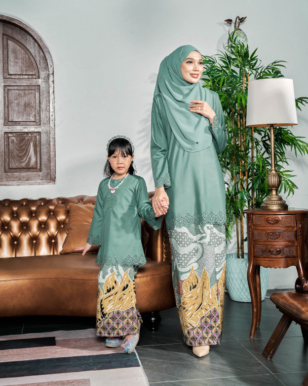 Baju Kurung Batik Lasercut Haya - Clay Turquoise