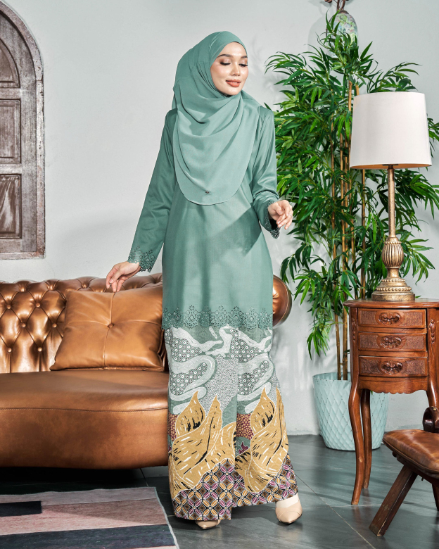 Baju Kurung Batik Lasercut Haya - Clay Turquoise
