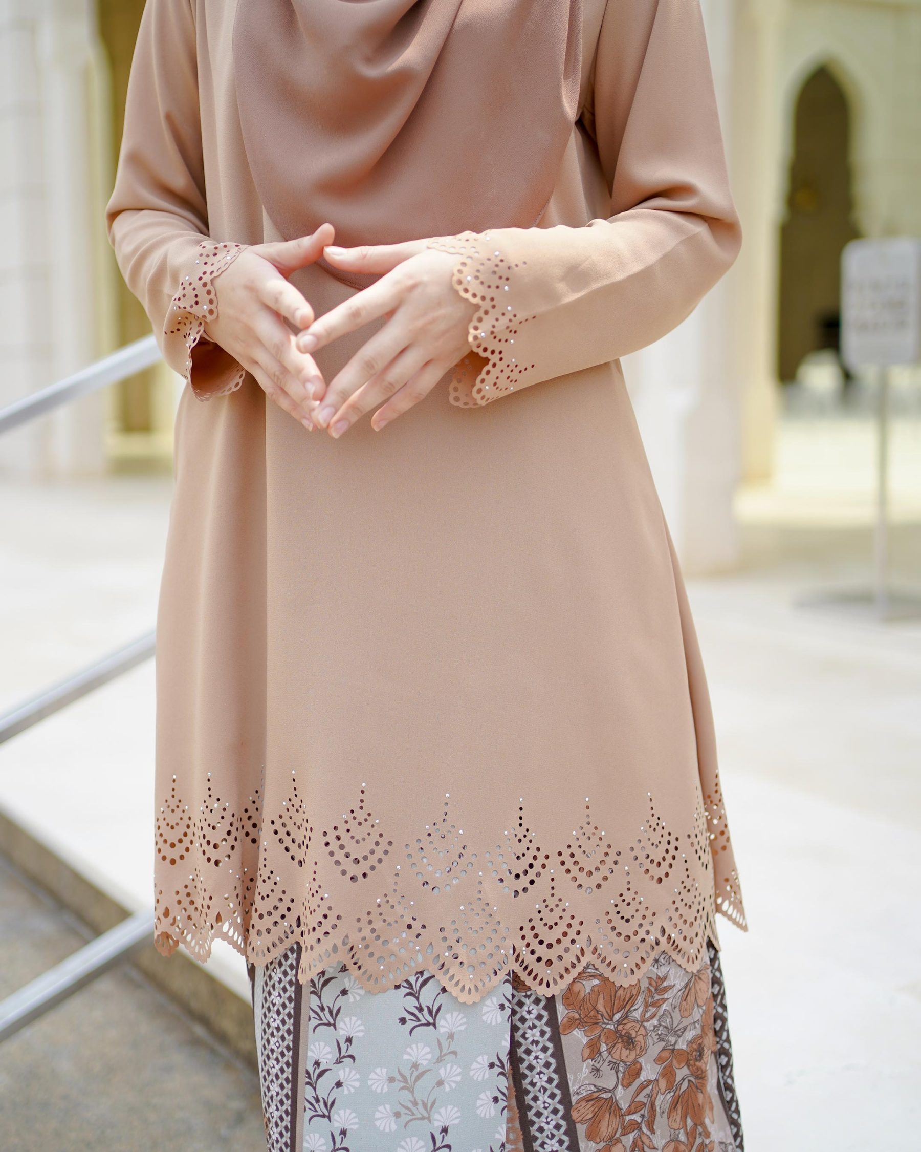 Baju Kurung Pahang Lasercut Udyana - Tortilla Brown