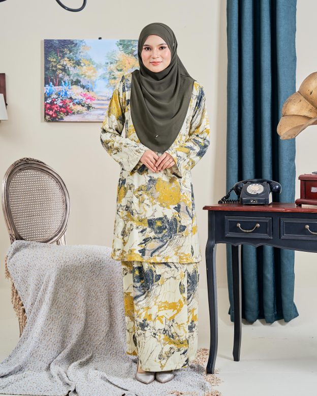 Baju Kurung Pahang Lavena Laluna X MCC