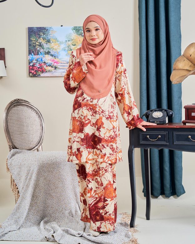 Baju Kurung Pahang Lavena Laluna X MCC