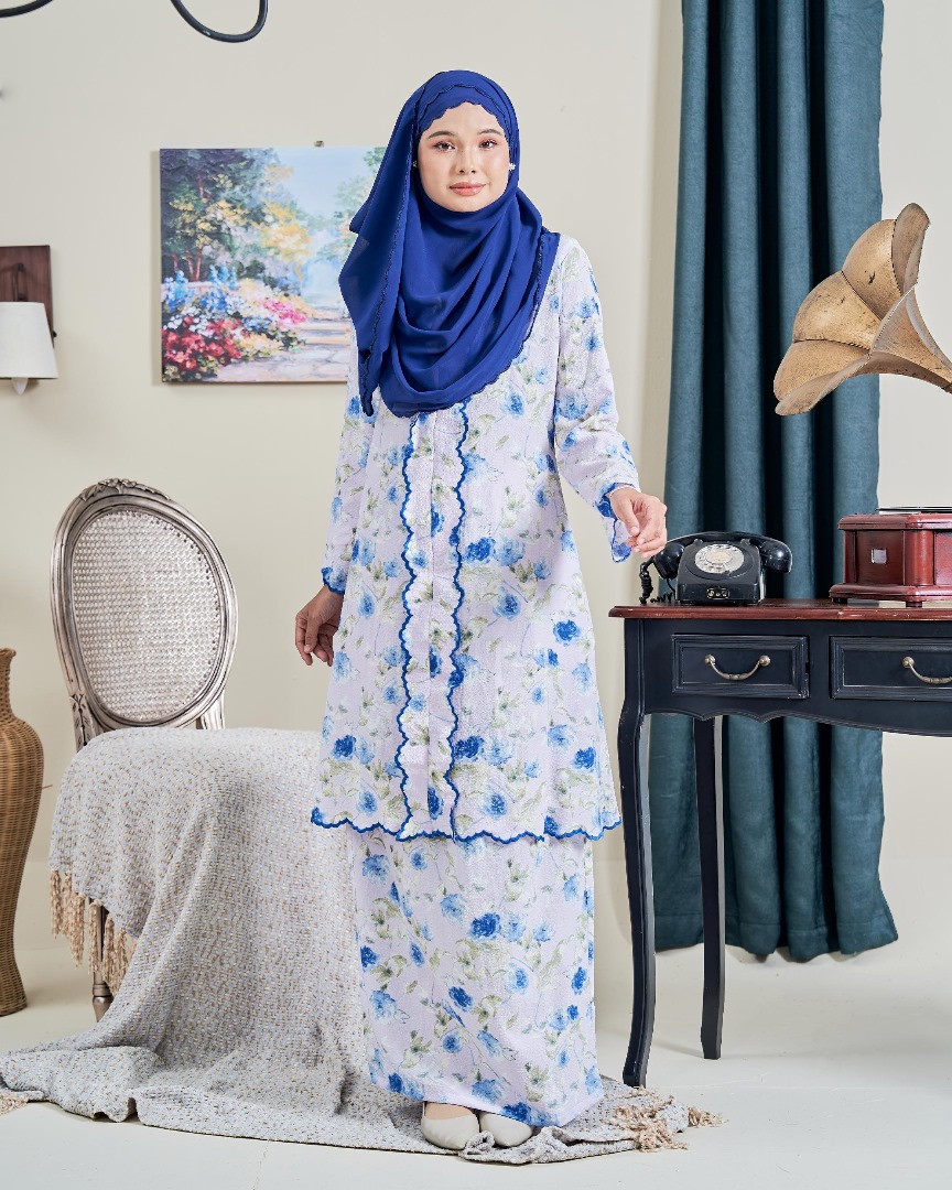 Baju Kebarung Sulam Adelisa