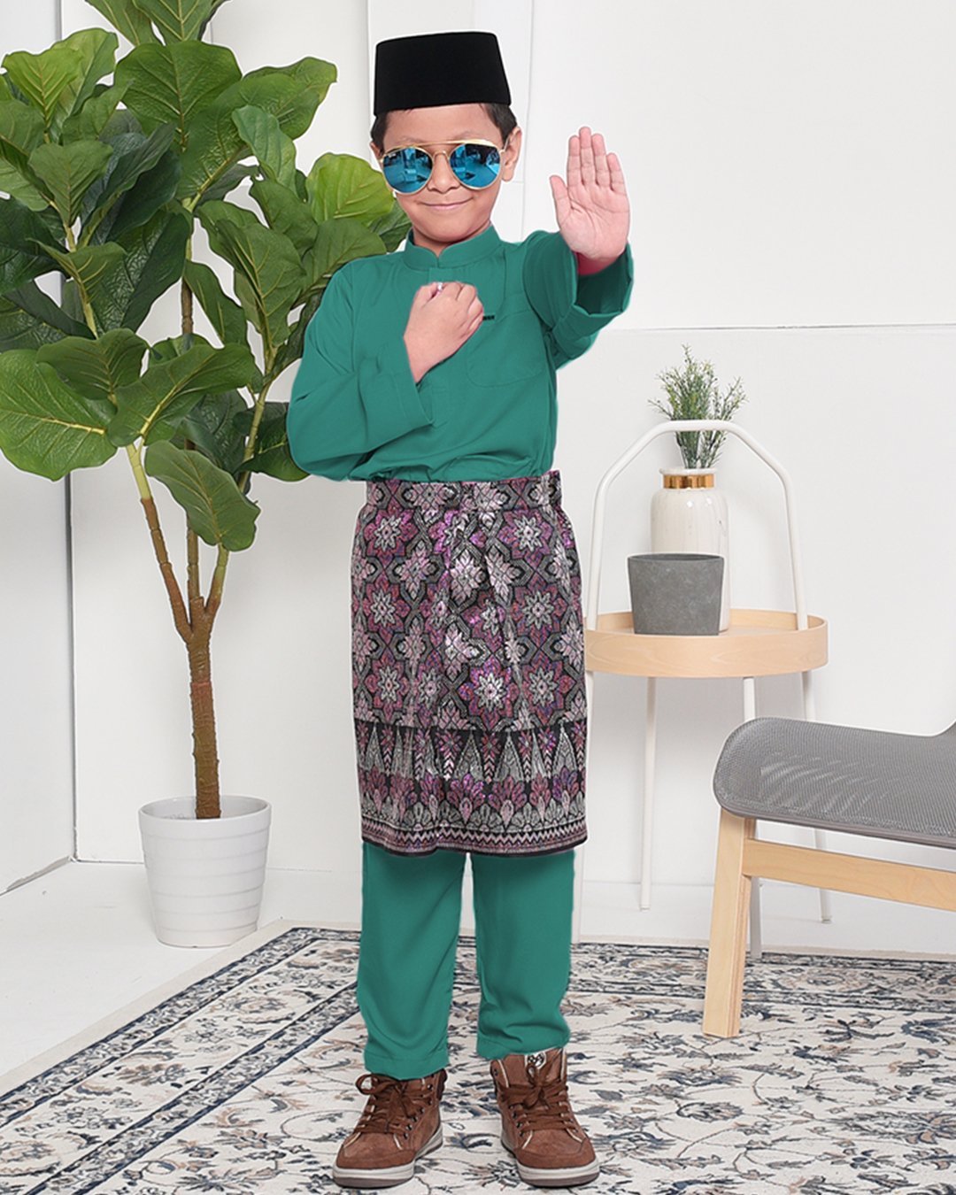 Baju Melayu Adam Regular Fit Kids - Lush Green