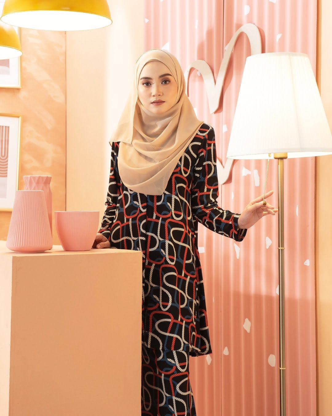 Kurung Lara - Scribble Black