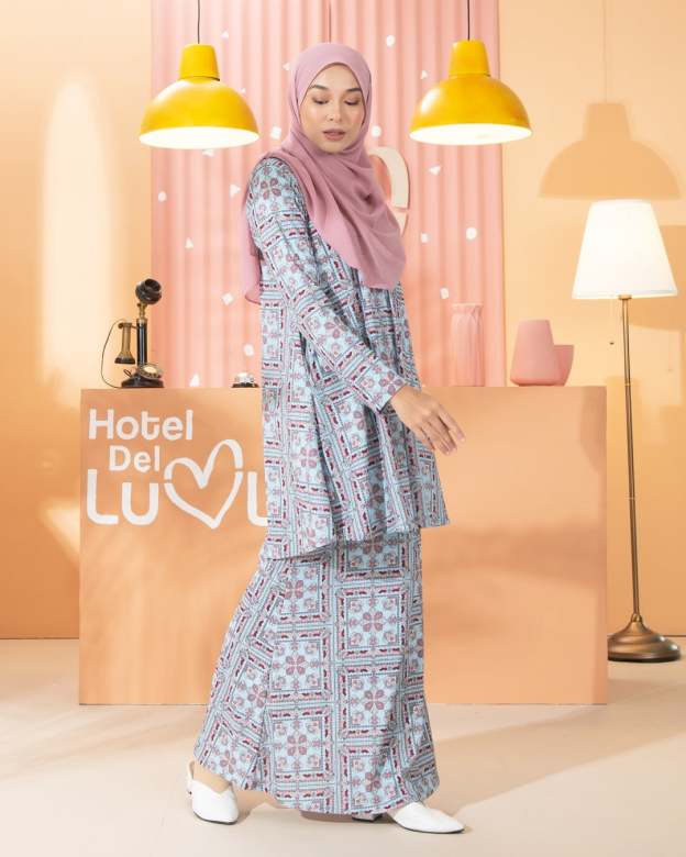 Kurung Lara - Veine Blue