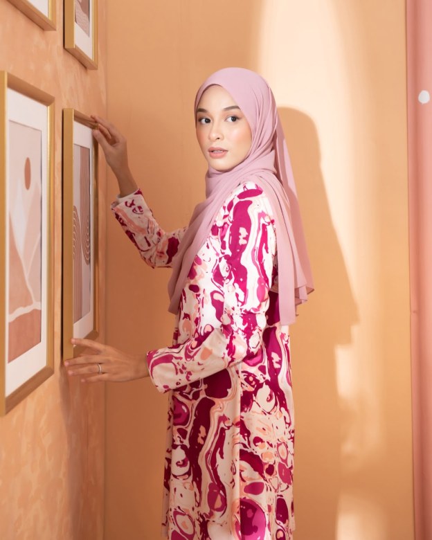 Kurung Lara - Marble Taffy
