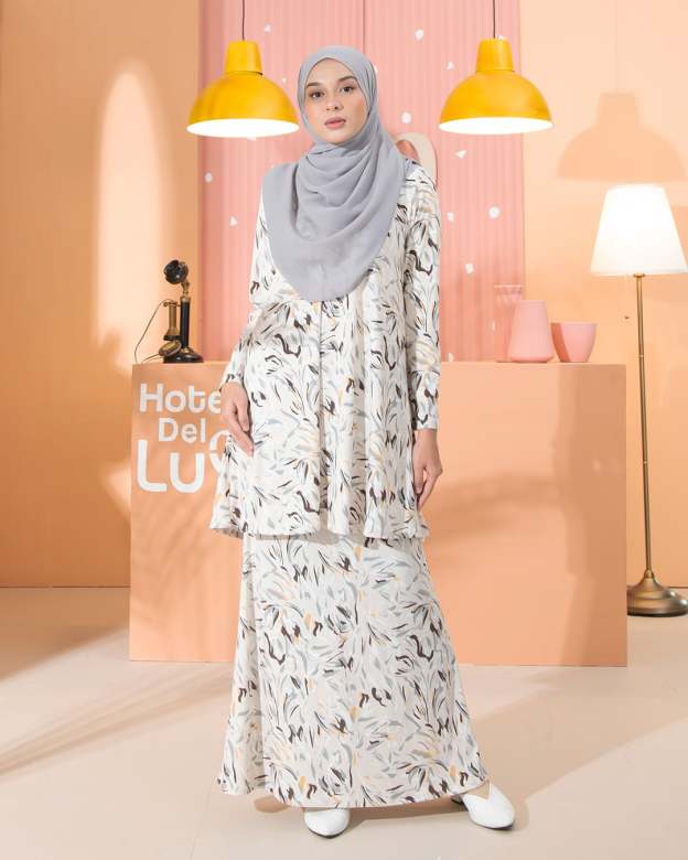 Kurung Lara - Scratch Grey