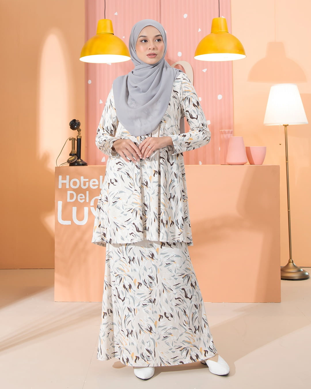 Kurung Lara - Scratch Grey