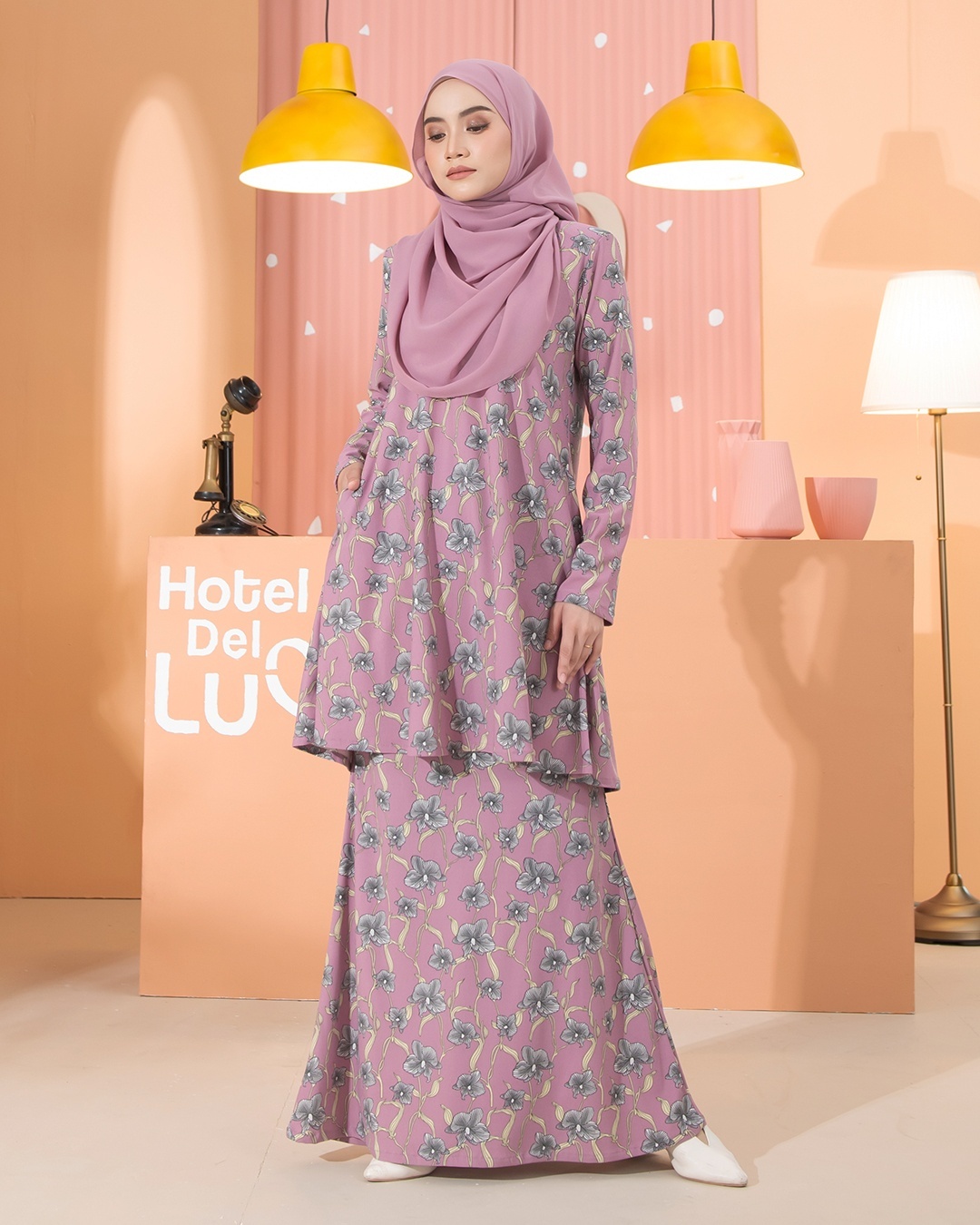 Kurung Lara - Clematis Purple