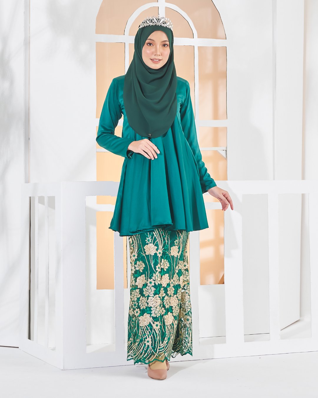 Baju Kurung Lace Barbie Adora - Emerald Green