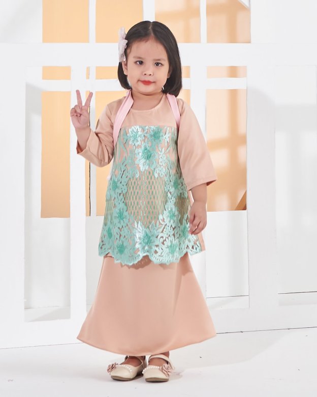 Baju Kurung Lace Anisa Kids - Minty Peach