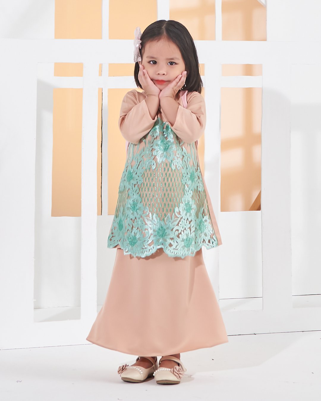Baju Kurung Lace Anisa Kids - Minty Peach