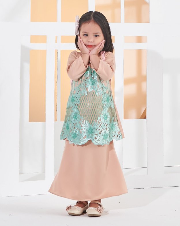 Baju Kurung Lace Anisa Kids - Minty Peach