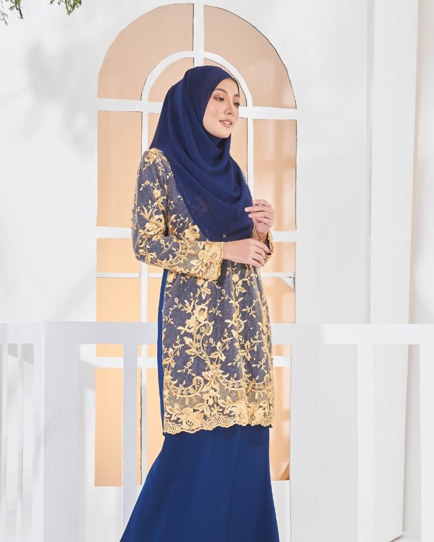 Baju Kurung Lace Amara - Golden Navy