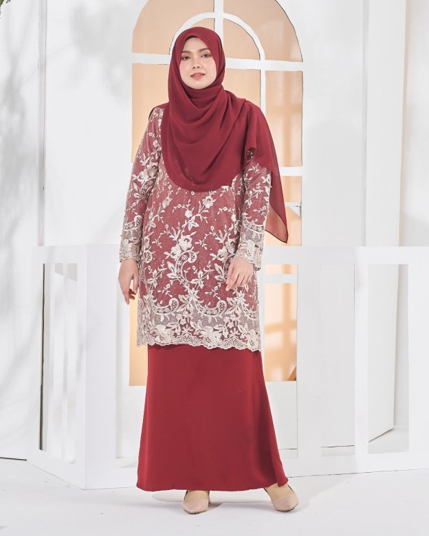Baju Kurung Lace Amara - Earthy Maroon