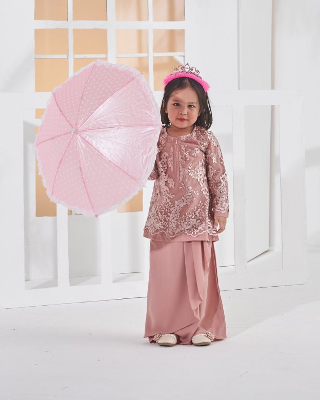 Baju Kurung Lace Pearl Adila Kids - Smoothies Pink
