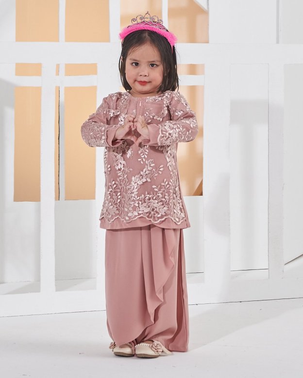 Baju Kurung Lace Pearl Adila Kids - Smoothies Pink