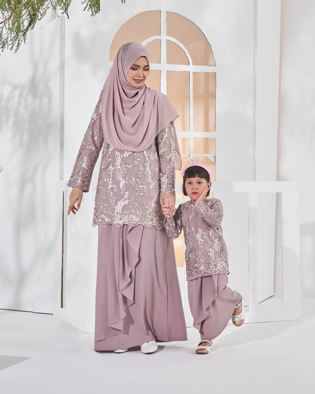 Baju Kurung Lace Pearl Adila - Espresso Brown