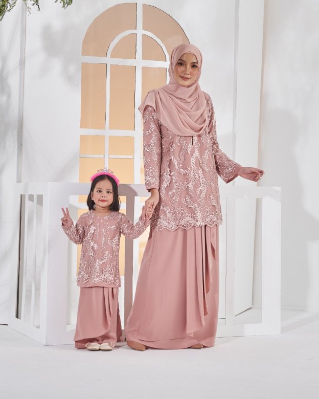 Baju Kurung Lace Pearl Adila Kids - Smoothies Pink