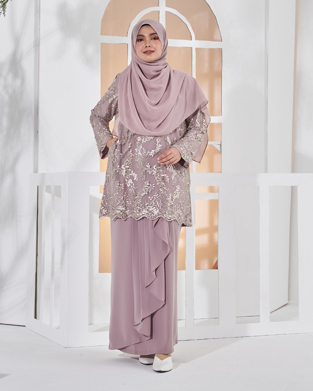 Baju Kurung Lace Pearl Adila - Espresso Brown