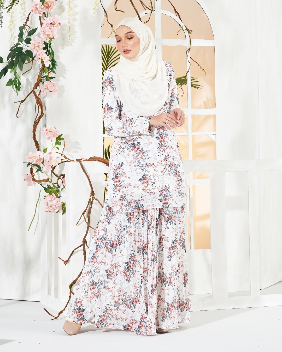 Baju Kurung Berliana - Pearl White