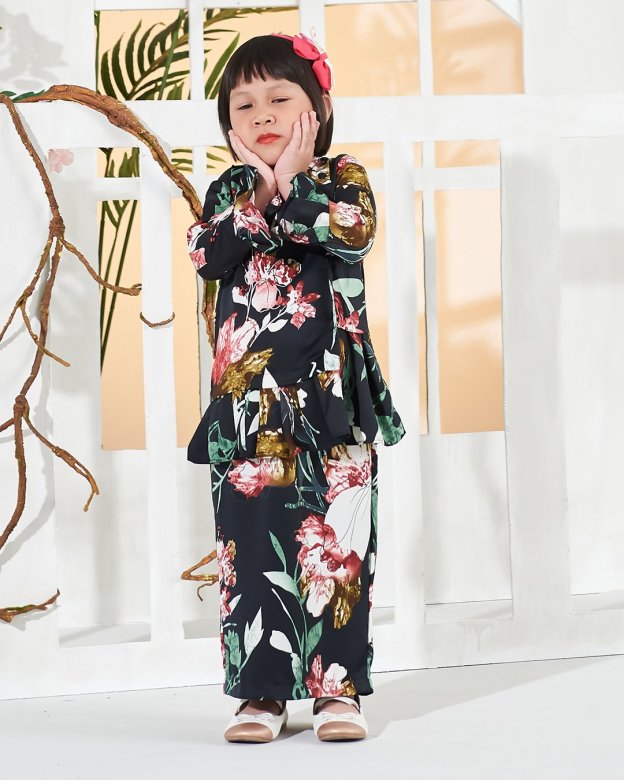 Baju Kurung Cardi Sharina Kids - Black