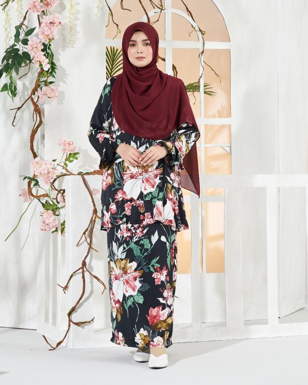 Baju Kurung Pleated Sharina - Chic Black