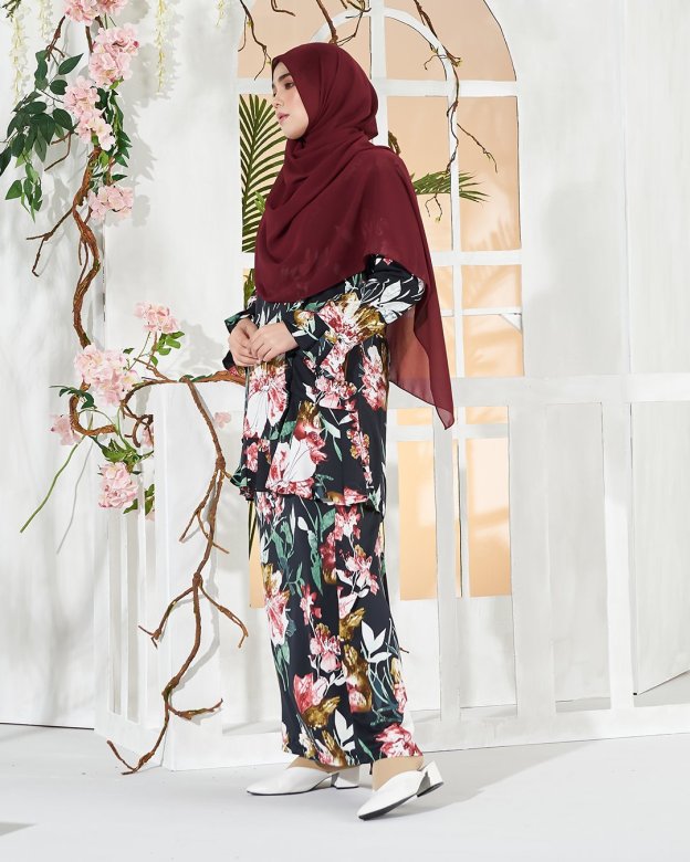 Baju Kurung Pleated Sharina - Chic Black
