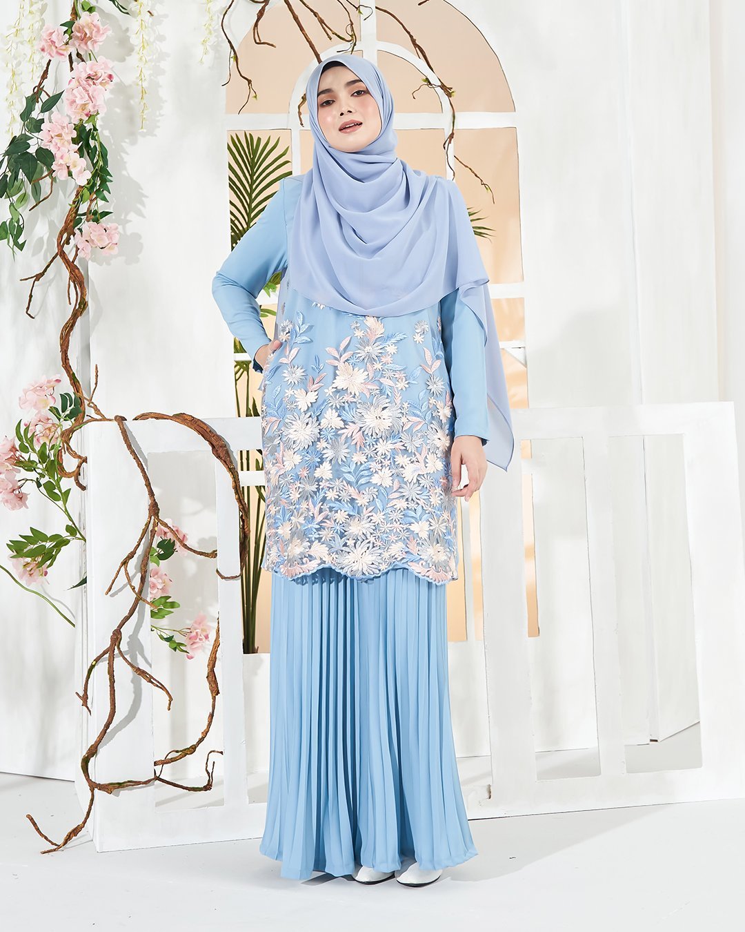Baju Kurung Lace Baheera - Sky Blue