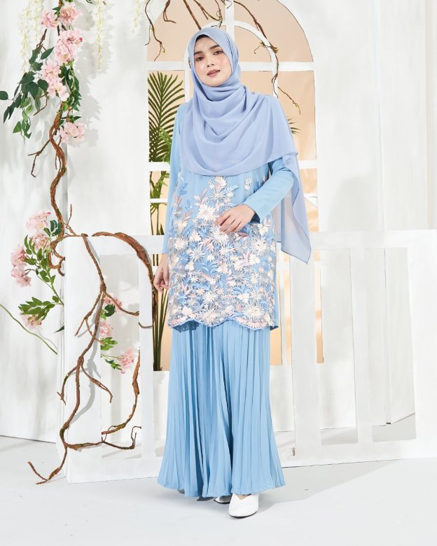 Baju Kurung Lace Baheera - Sky Blue