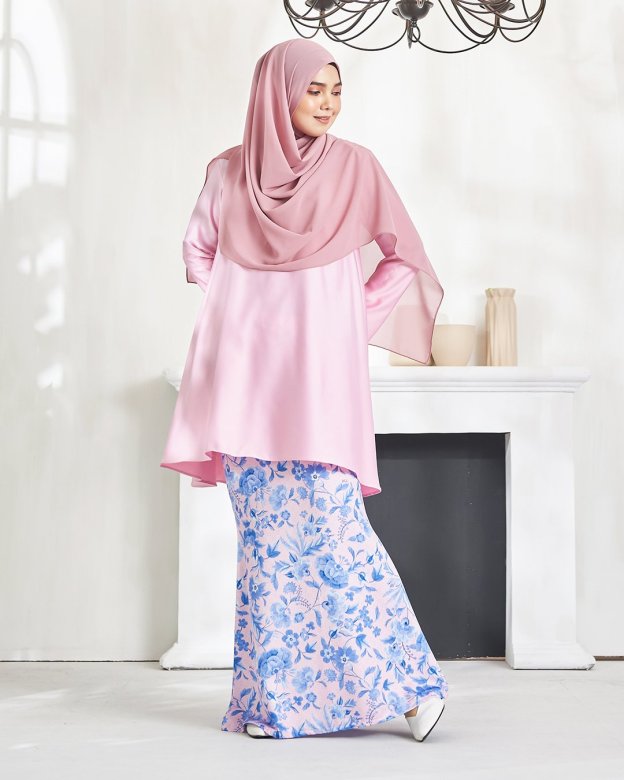Baju Kurung Ameena - Taffy Pink