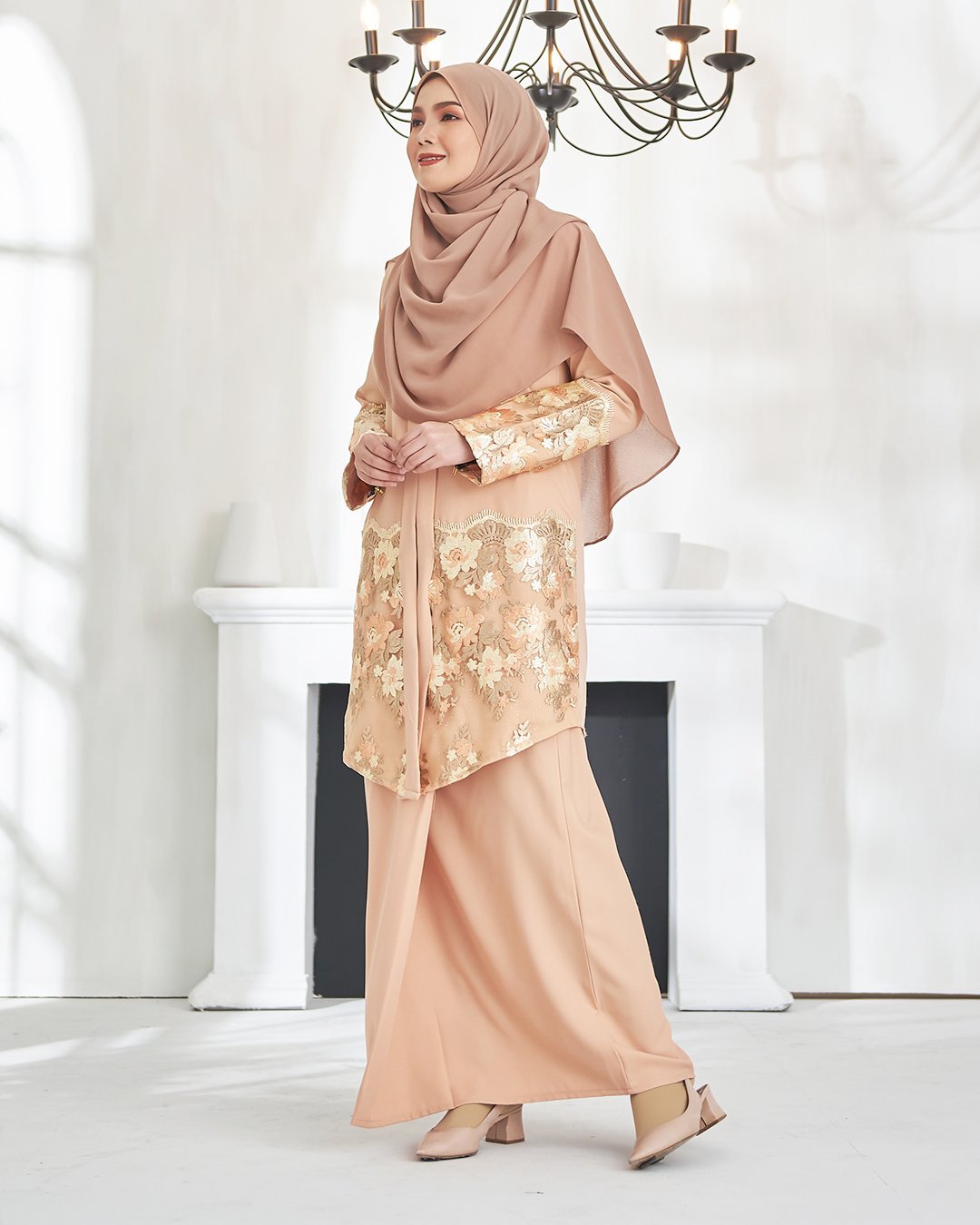 Baju Kebaya Azzalea - Sandy Brown