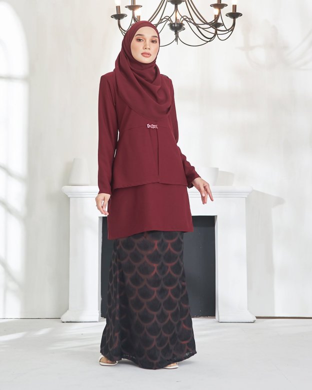 Baju Kurung Aleesa - Cardinal Red
